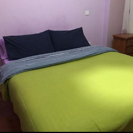 Chale Barajas Escala Hotell Madrid Exteriör bild