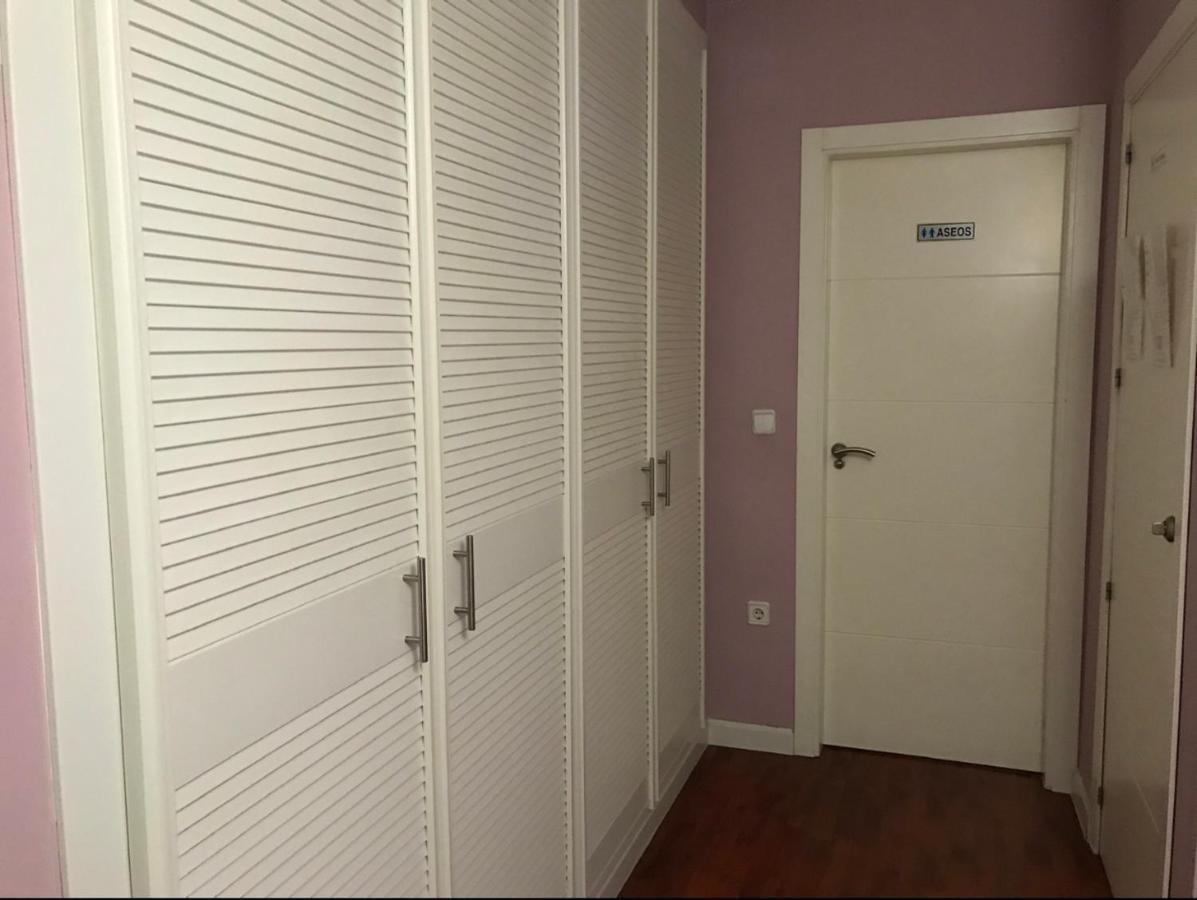Chale Barajas Escala Hotell Madrid Exteriör bild