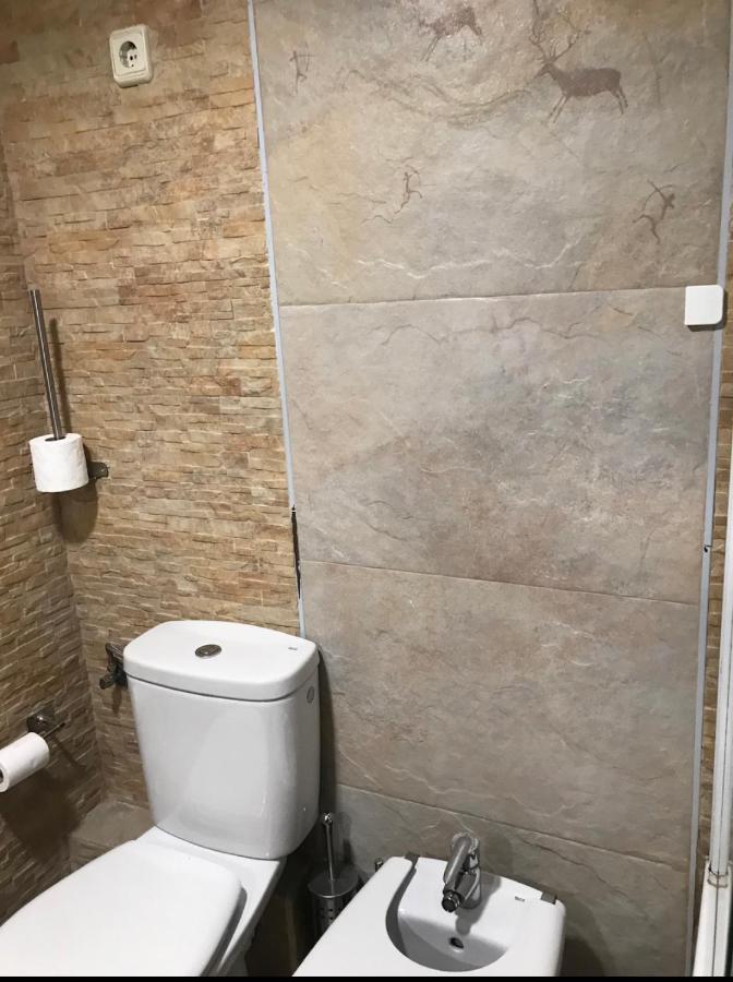 Chale Barajas Escala Hotell Madrid Exteriör bild